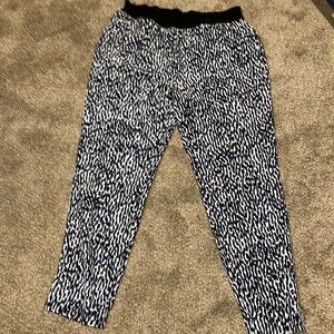 Burberry silk pants size 8